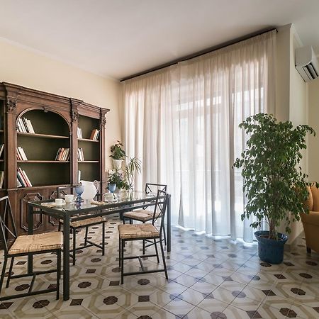 Suite Della Villa Lecce Kültér fotó